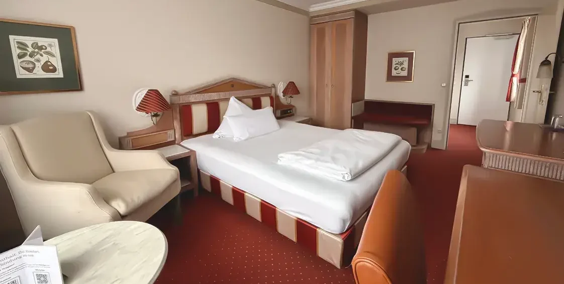 Komfort Zimmer Bett 05 1170x781 1